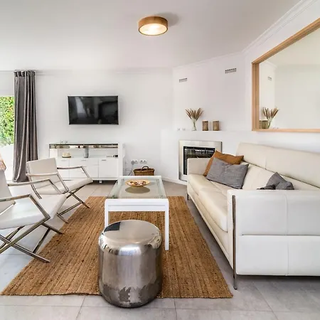 Villa Vacation I Jazmines, 4bdr, Private Pool & Bbq Marbella
