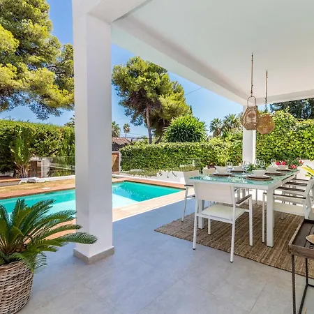 Exclusive 4 Br Jazmines. Private Pool&bbq Villa *
